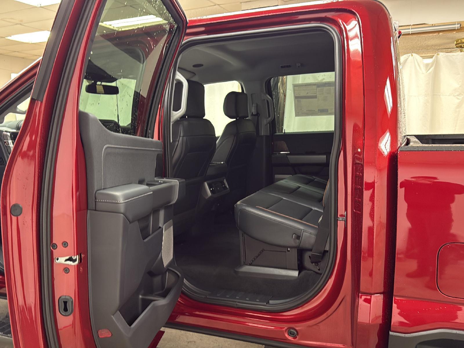 2026 Ford F-350 Super Duty Lariat - Photo 24
