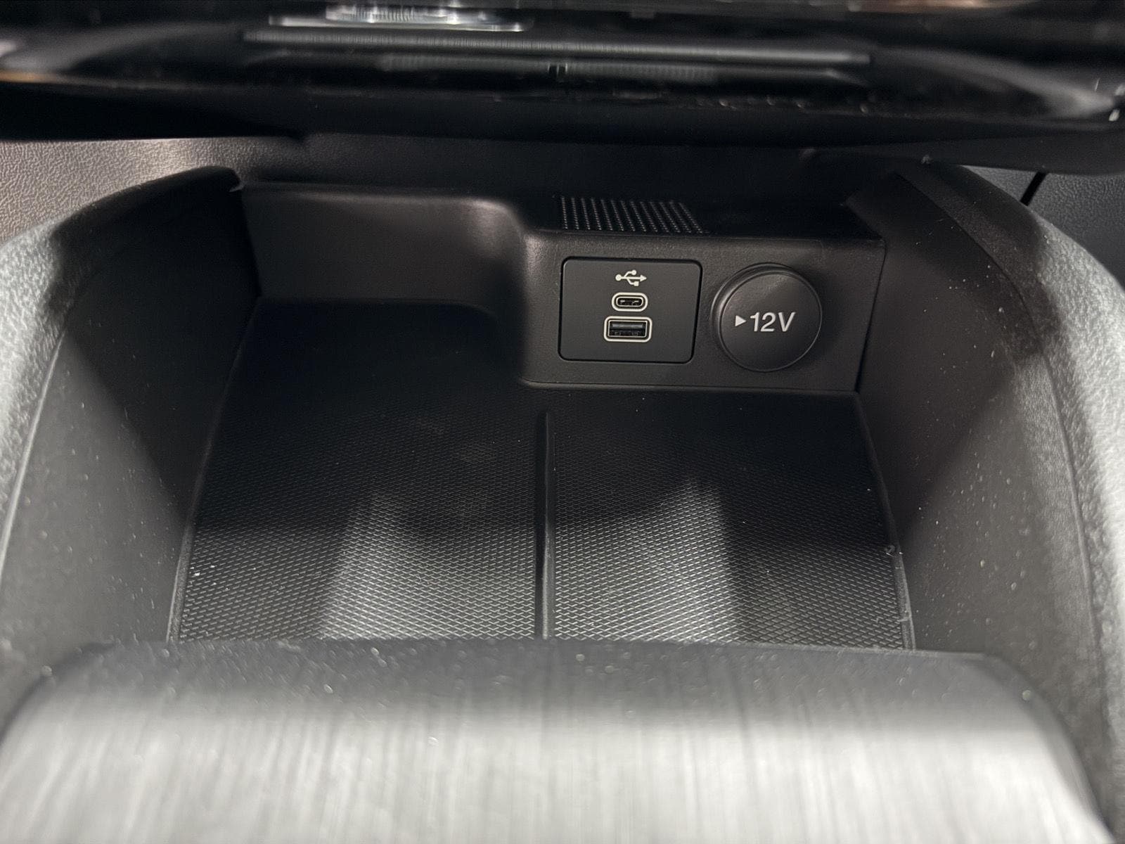 2026 Ford Escape Active - Photo 16
