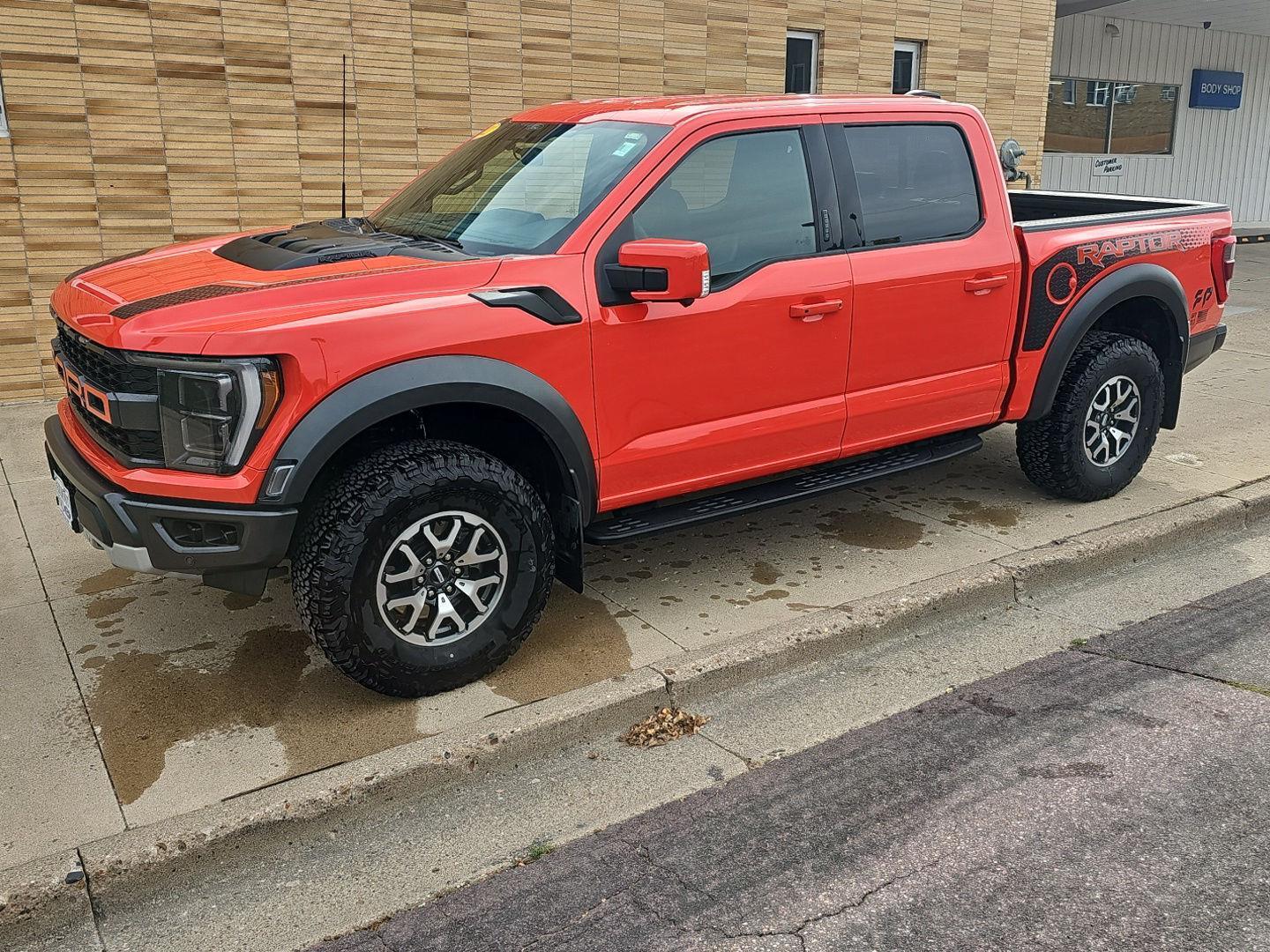 Used 2022 Ford F-150 Raptor with VIN 1FTFW1RG5NFA15869 for sale in Fairmont, Minnesota