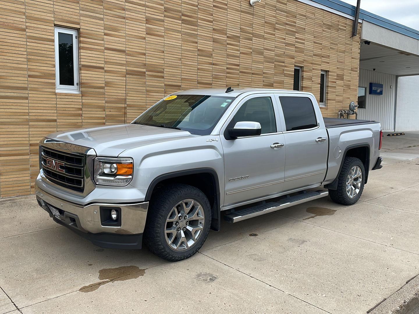 Used 2014 GMC Sierra 1500 SLT with VIN 3GTU2VEJ1EG559733 for sale in Fairmont, Minnesota