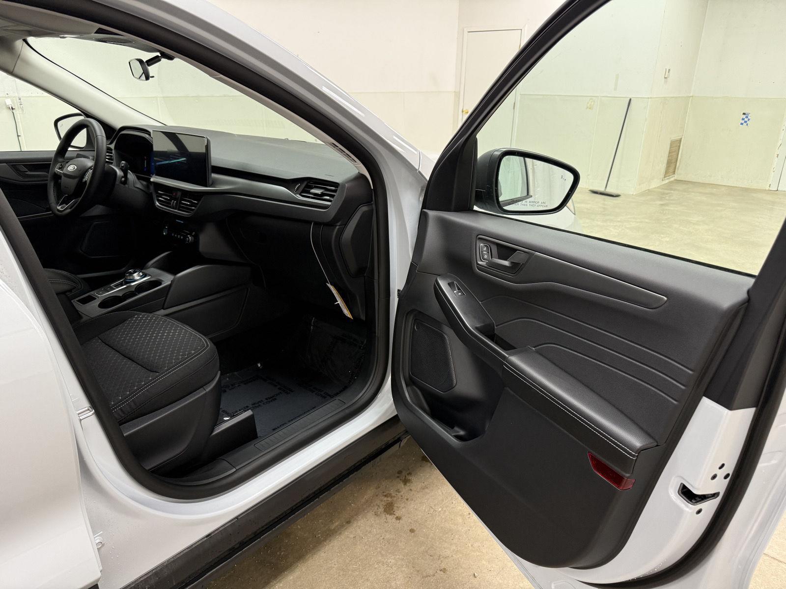2026 Ford Escape Active - Photo 27