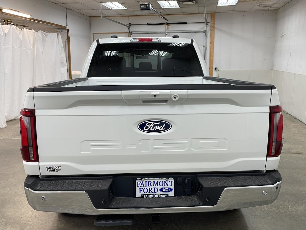 New 2025 Ford F-150 Lariat TRUCK