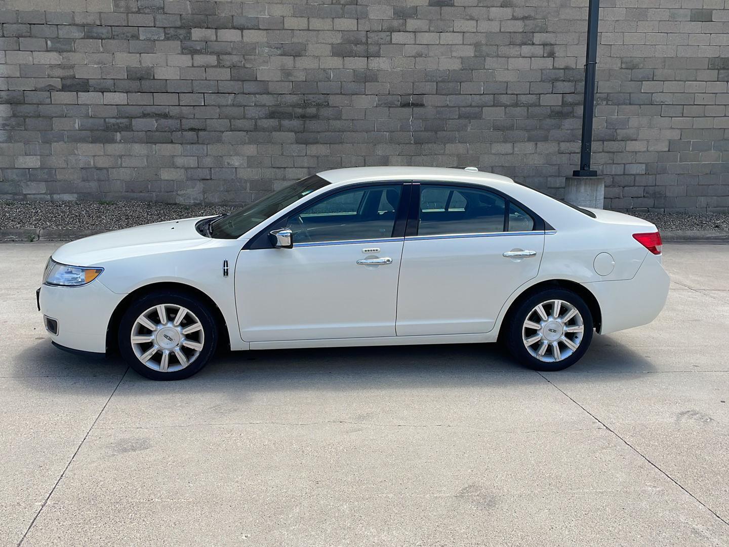 Used 2012 Lincoln MKZ Base with VIN 3LNHL2GC7CR837480 for sale in Fairmont, Minnesota