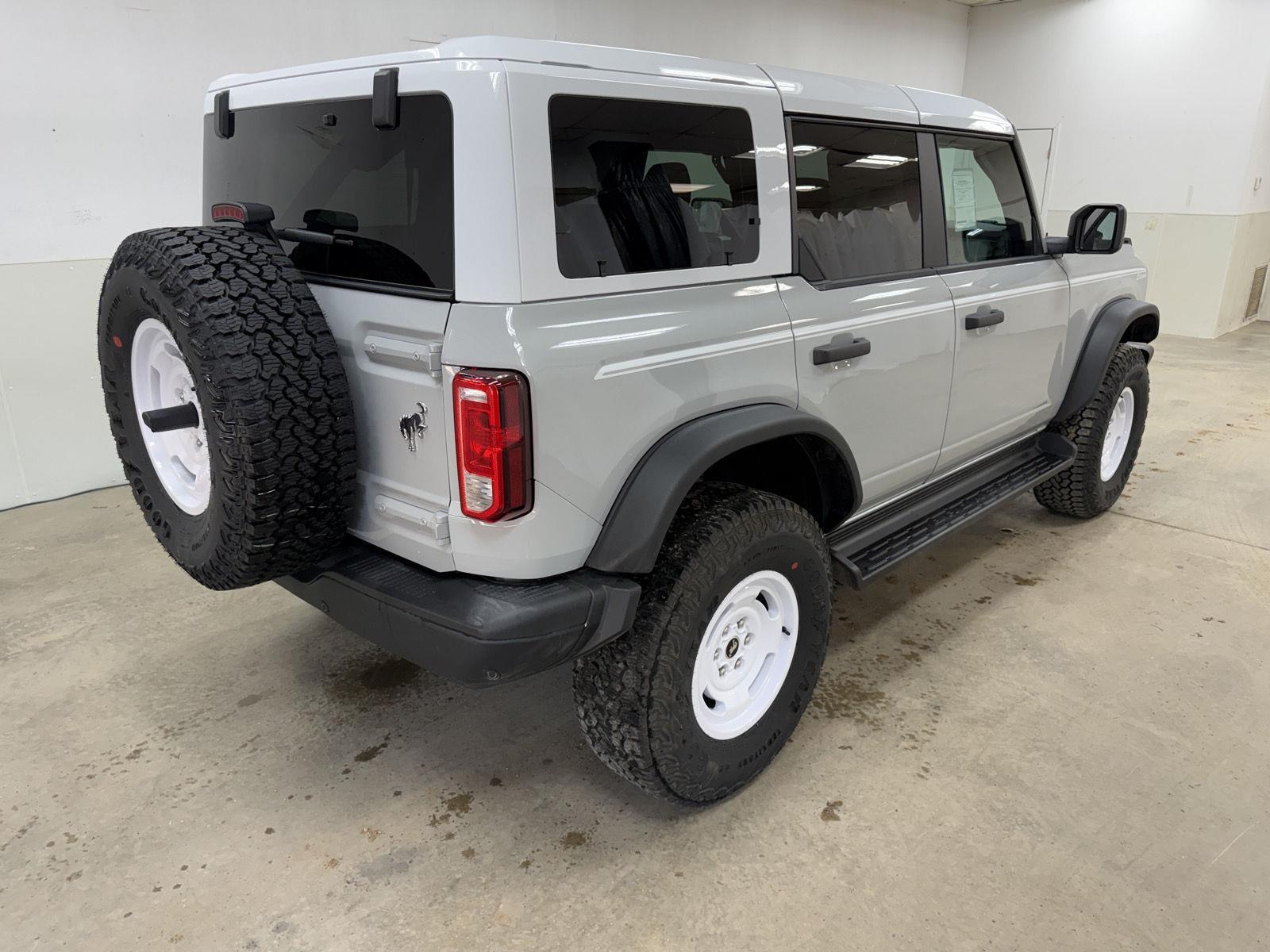 2026 Ford Bronco 4-Door Heritage Editon - Photo 7