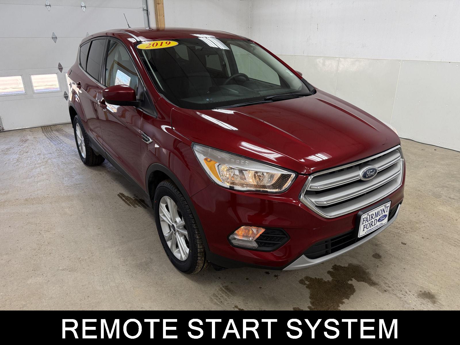 Used 2019 Ford Escape SE with VIN 1FMCU9GD7KUB04572 for sale in Fairmont, Minnesota