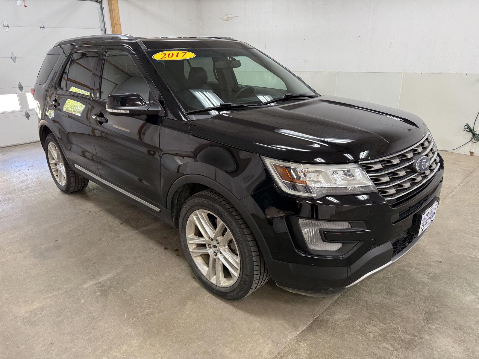 Used 2017 Ford Explorer XLT with VIN 1FM5K8D89HGB06816 for sale in Fairmont, MN