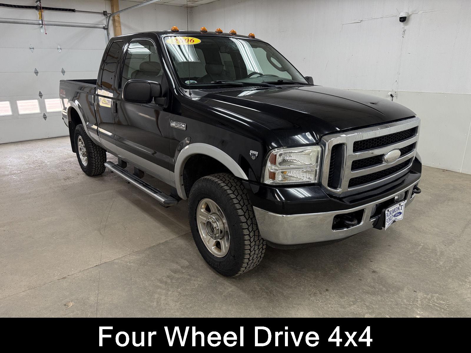 Used 2006 Ford F-350 Super Duty Lariat with VIN 1FTWX31YX6EB14613 for sale in Fairmont, Minnesota