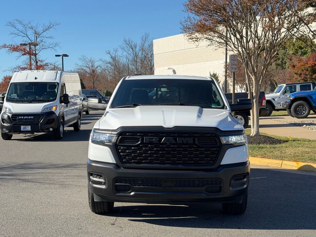 2025 Ram 1500 Tradesman photo 4