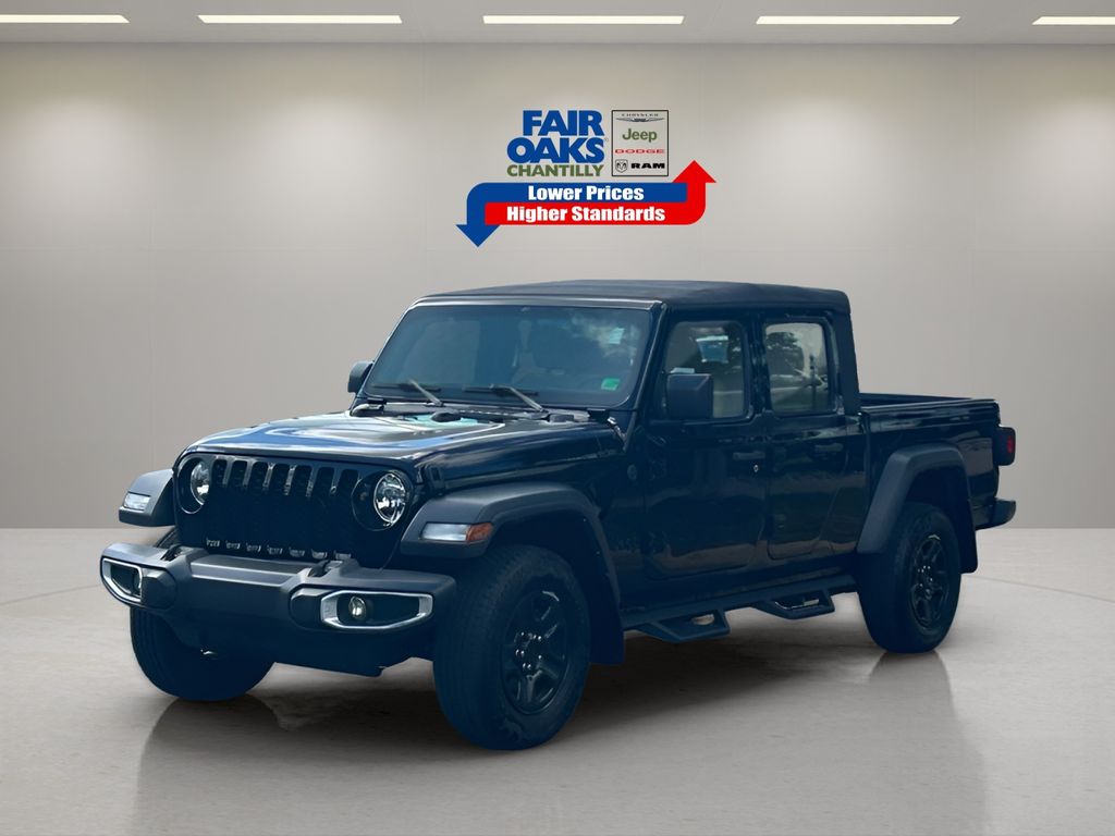 2023 Jeep Gladiator Sport photo 2