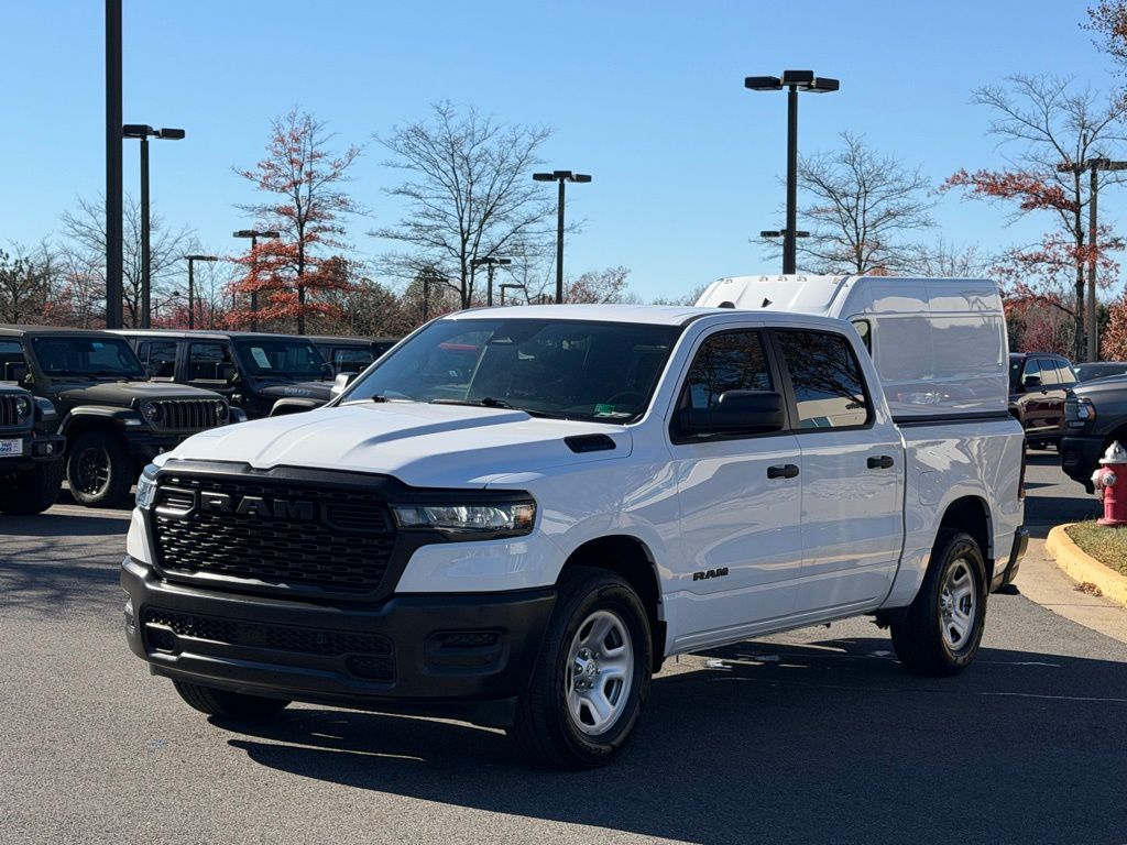 2025 Ram 1500 Tradesman photo 3