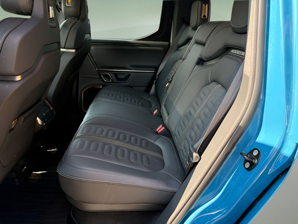2022 Rivian R1T Adventure photo 4
