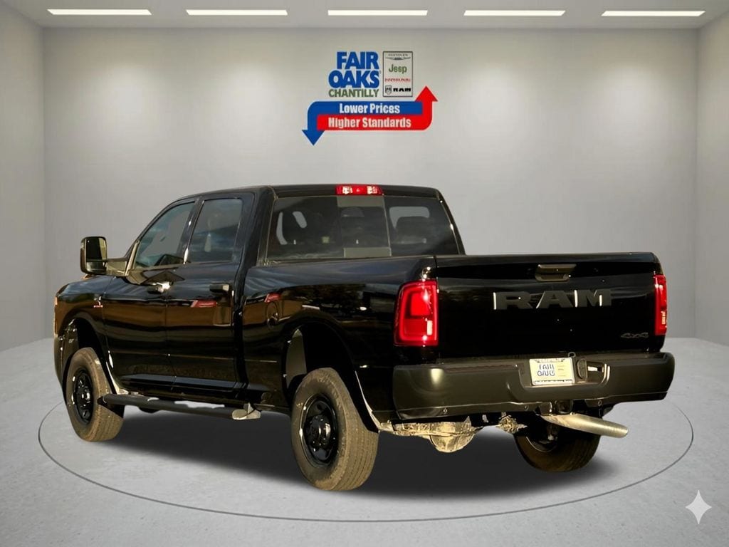 2025 RAM 2500 Tradesman - Photo 12