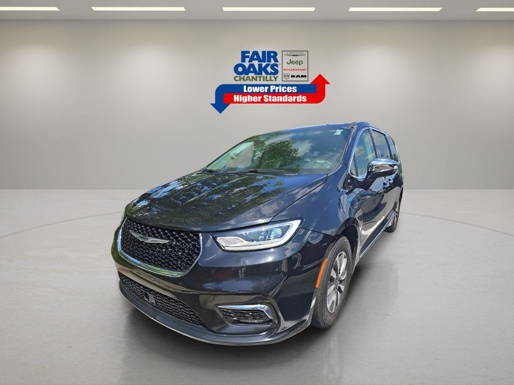 2023 Chrysler Pacifica Hybrid