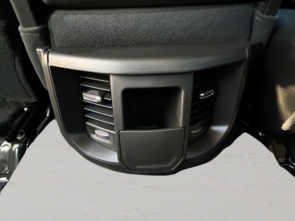 2025 RAM 2500 Tradesman - Photo 28