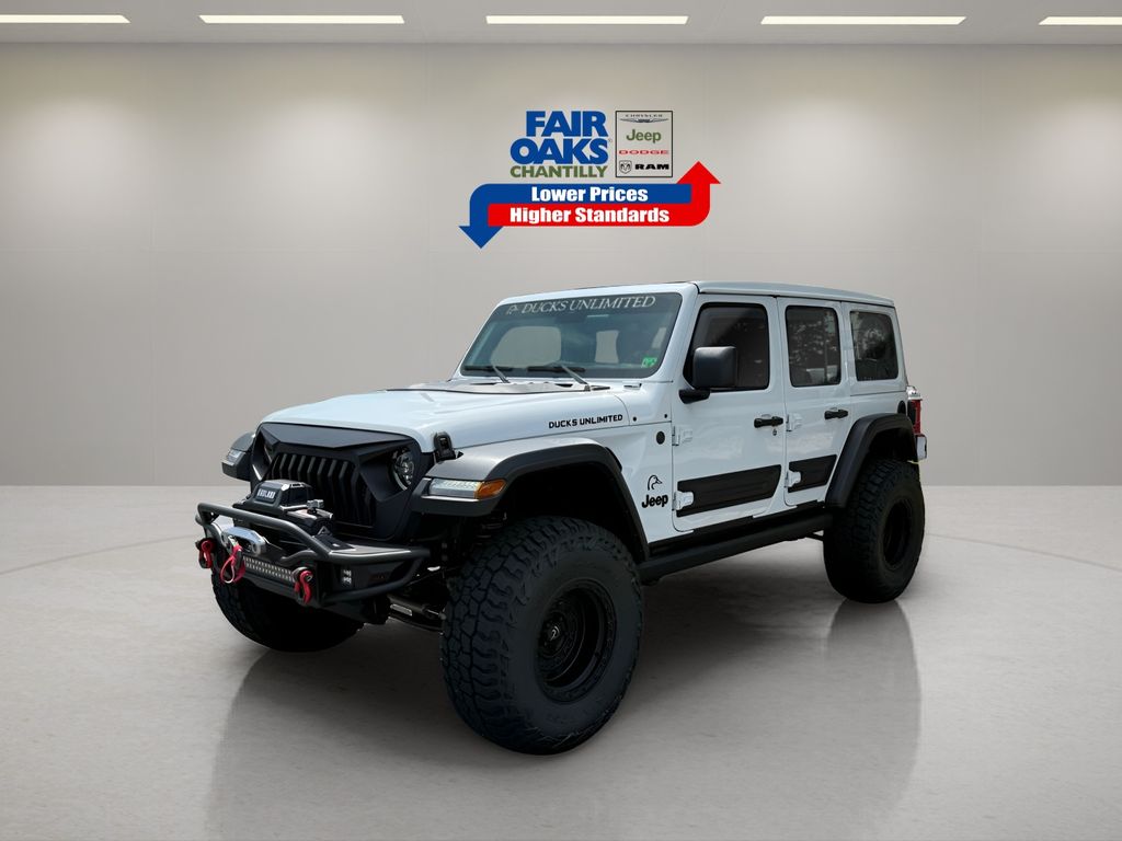 2025 Jeep Wrangler Willys photo 3