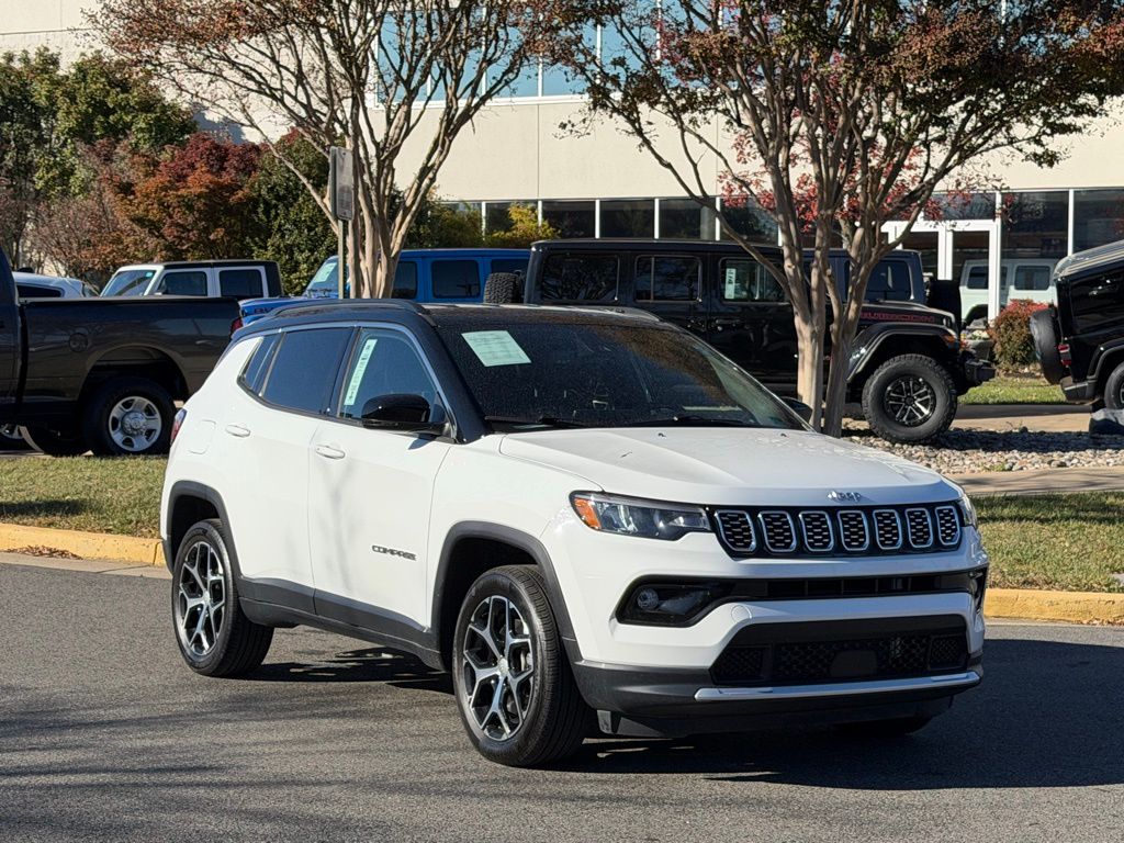 2024 Jeep Compass Limited's photo