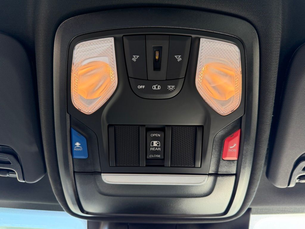 2025 RAM 2500 Tradesman - Photo 26