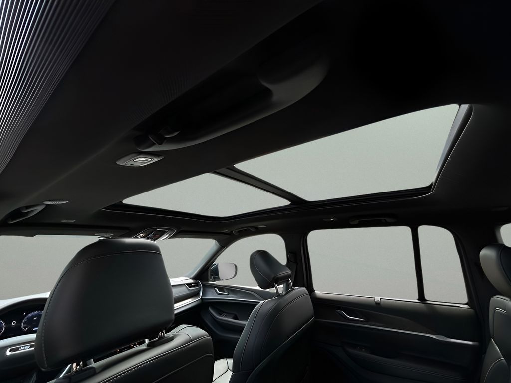 2025 Jeep Grand Cherokee Limited - Photo 20