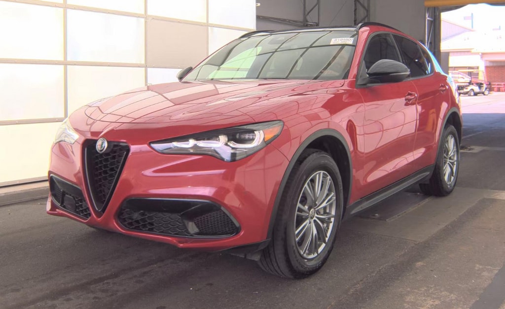 2024 Alfa Romeo Stelvio
