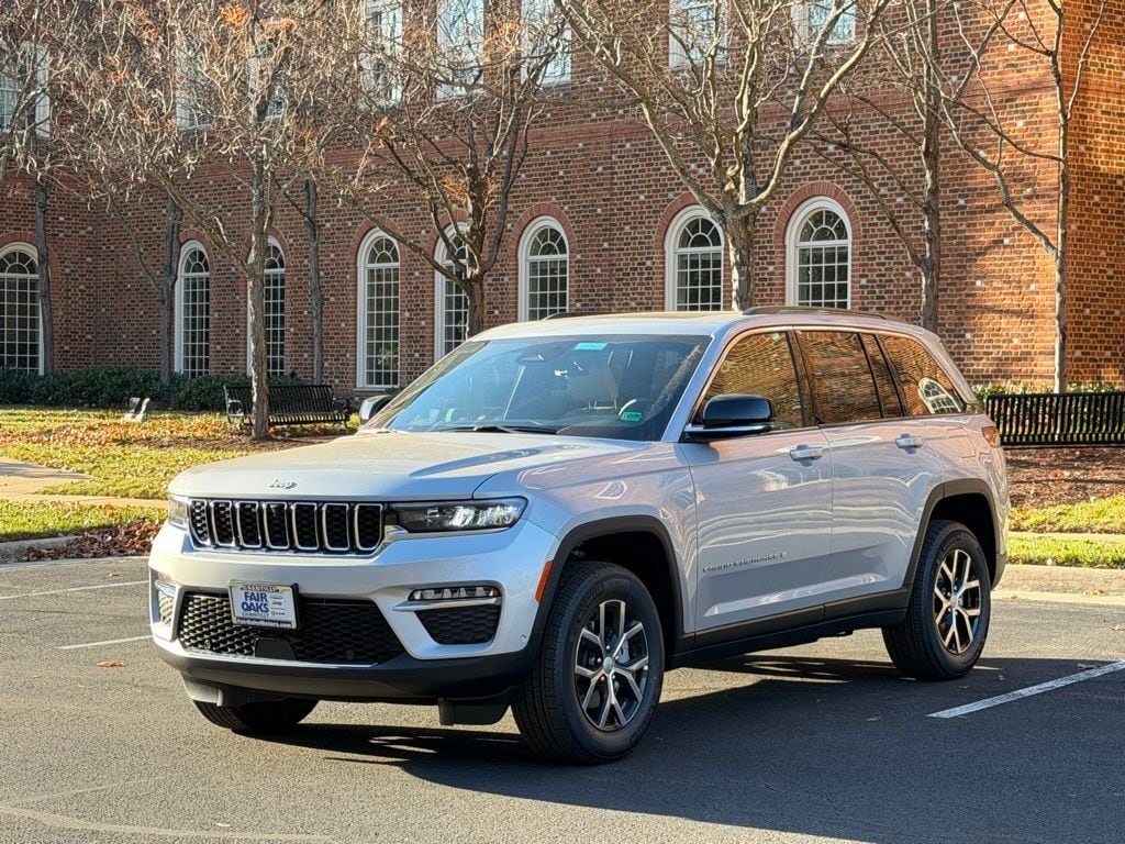 New 2025 Jeep Grand Cherokee Limited Sport Utility