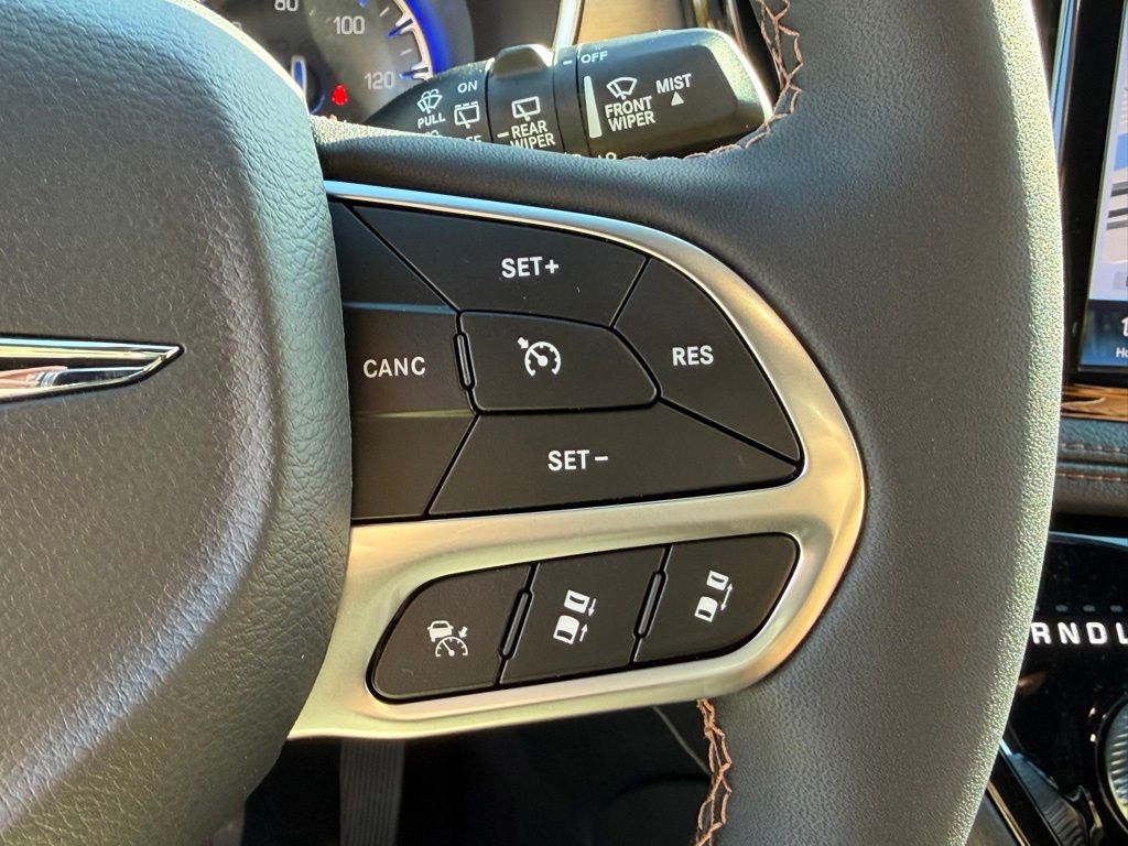 2026 Chrysler Pacifica Pinnacle - Photo 18