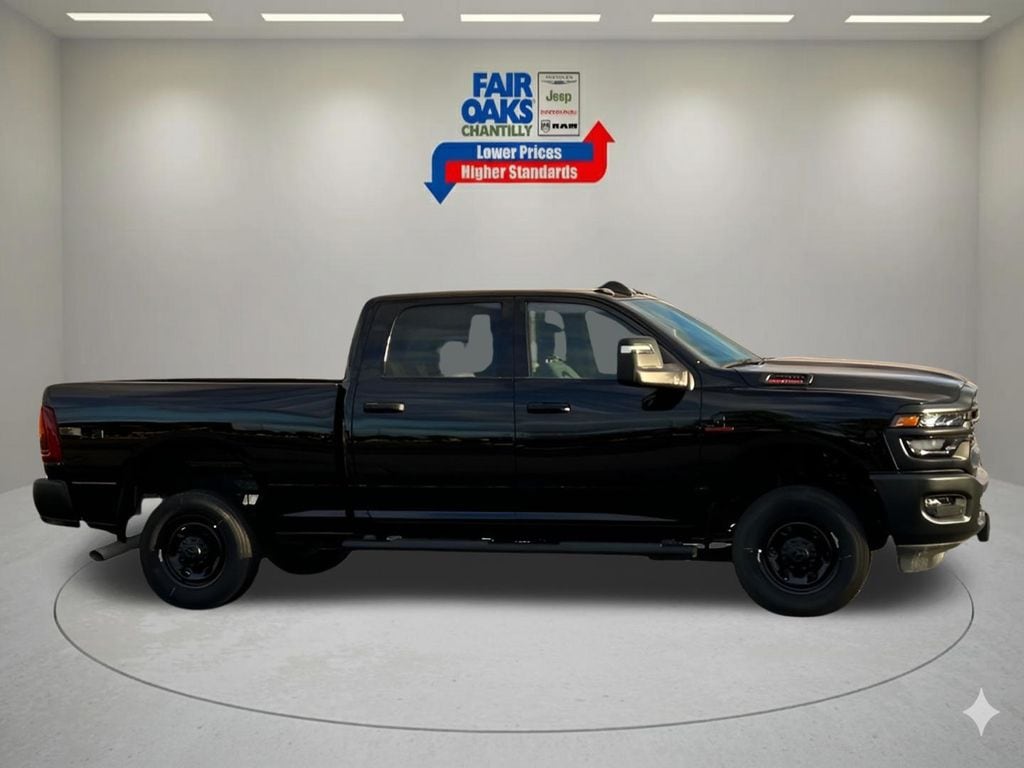 2025 RAM 2500 Tradesman - Photo 7