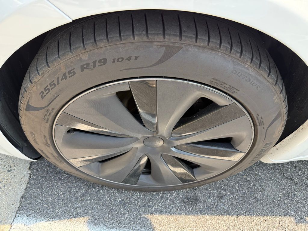 Used 2021 Tesla Model S Plaid with VIN 5YJSA1E69MF440721 for sale in Chantilly, VA