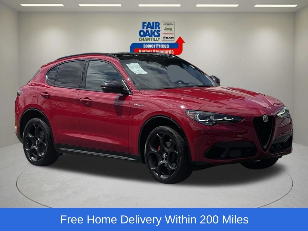 2024 Alfa Romeo Stelvio Veloce AWD's photo