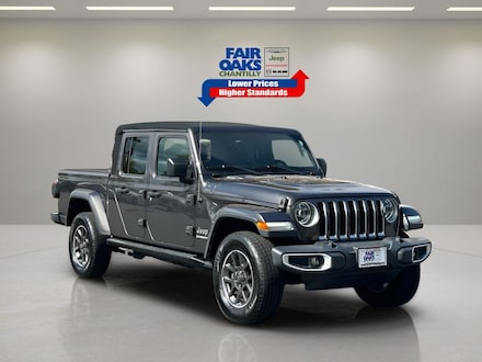 2020 Jeep Gladiator Overland Truck Crew Cab