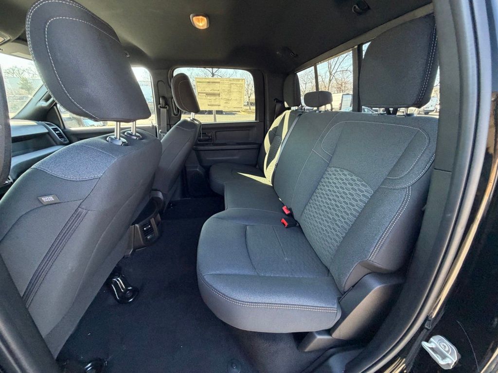 2025 RAM 2500 Tradesman - Photo 13