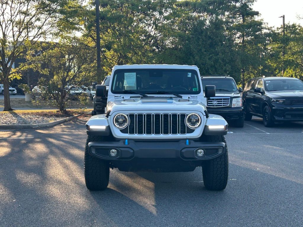 2024 Jeep Wrangler Rubicon 4xe photo 3