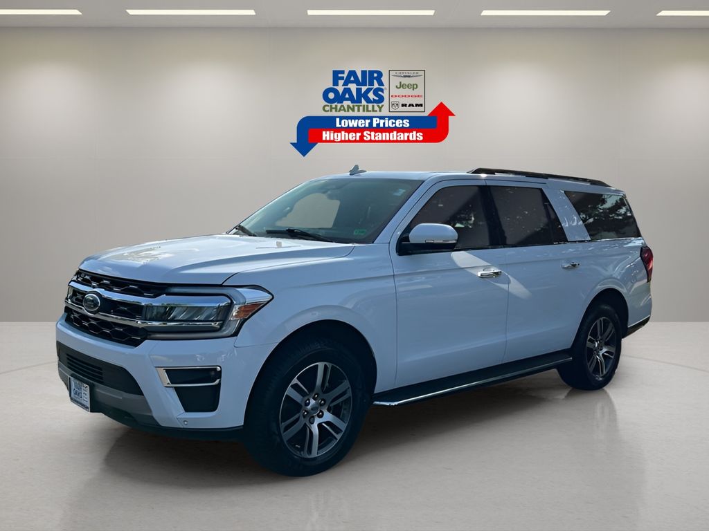 2022 Ford Expedition MAX Limited photo 2