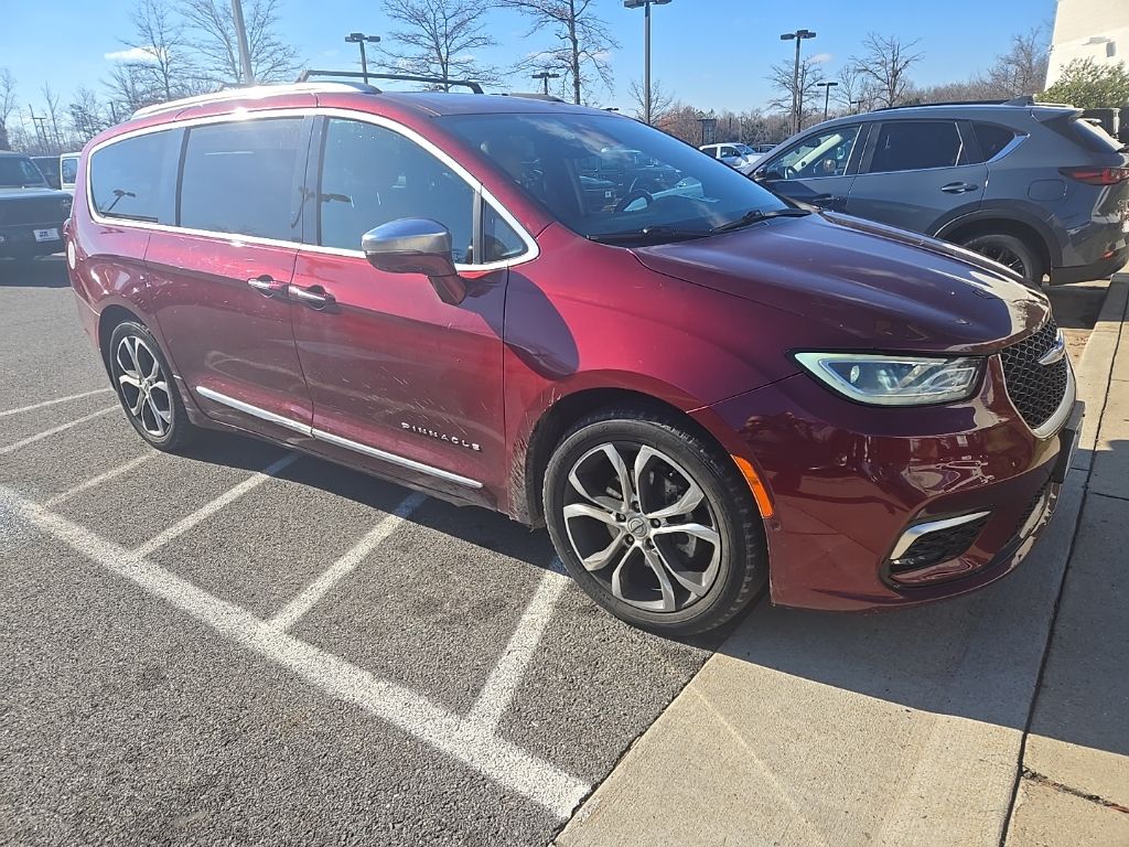 2021 Chrysler Pacifica Pinnacle's photo