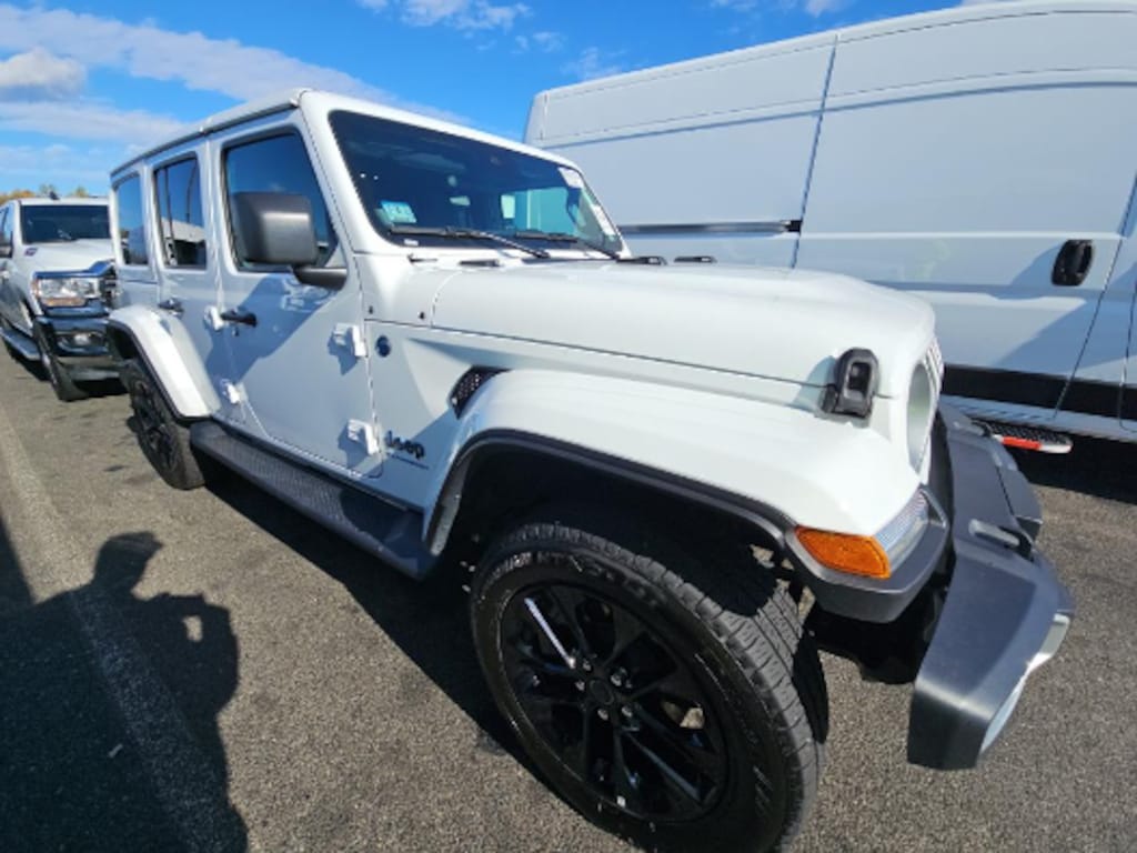 Used 2025 Jeep Wrangler 4xe Sahara 4xe SUV