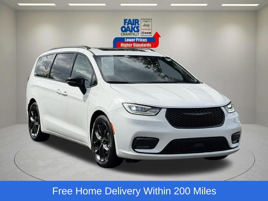 2025 Chrysler Pacifica