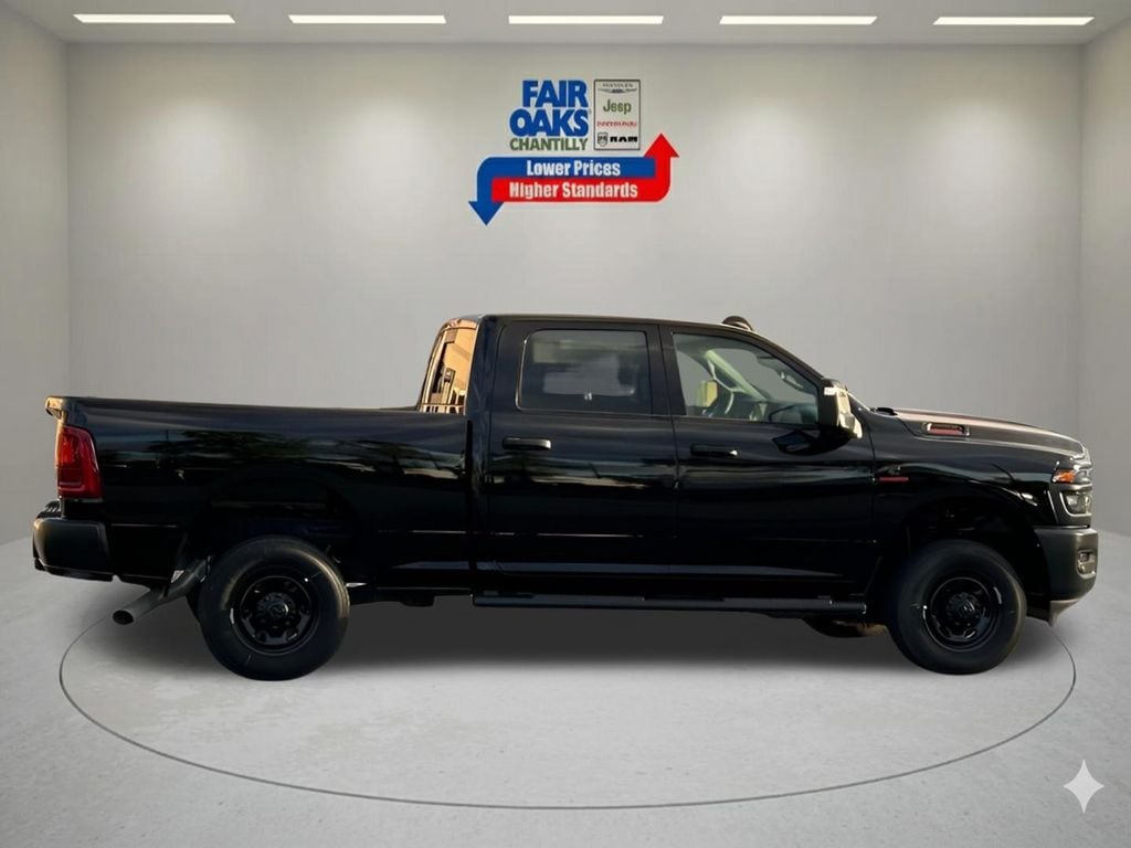 2025 RAM 2500 Tradesman - Photo 8