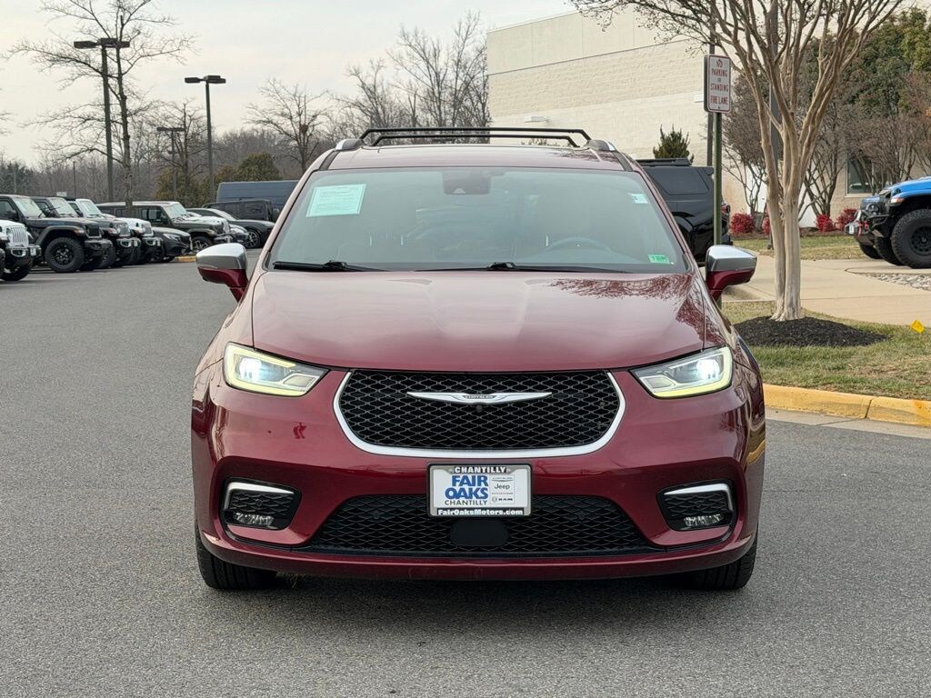 Used 2021 Chrysler Pacifica Pinnacle Van Passenger Van