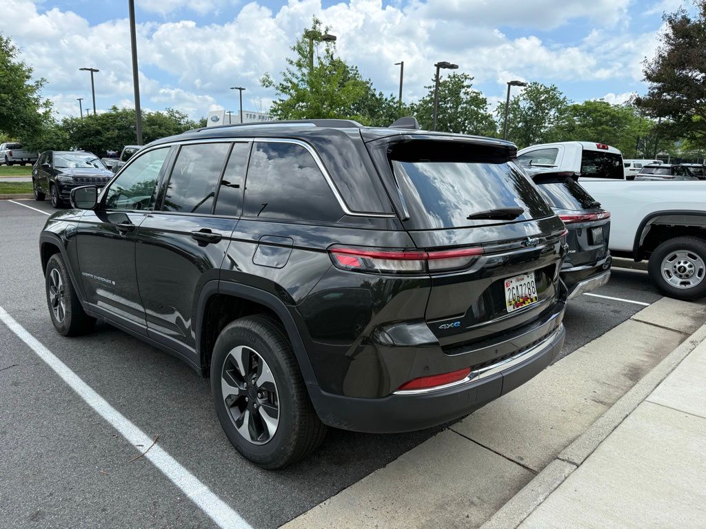 Used 2024 Jeep Grand Cherokee 4xe with VIN 1C4RJYB67R8958166 for sale in Chantilly, VA