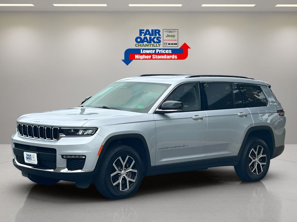 2024 Jeep Grand Cherokee Limited photo 2