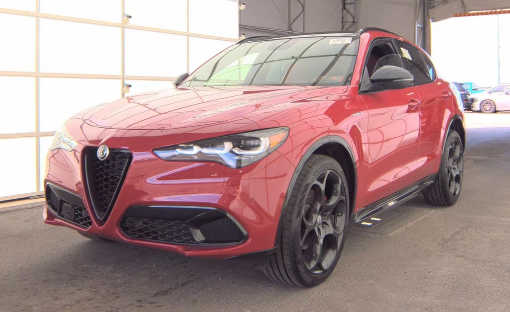 2024 Alfa Romeo Stelvio