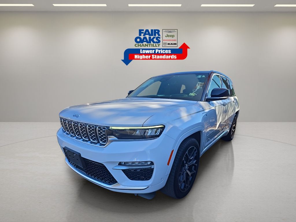 2022 Jeep Cherokee Summit 4xe photo 3