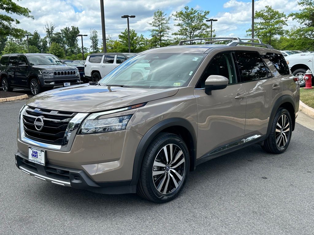 Used 2023 Nissan Pathfinder Platinum with VIN 5N1DR3DK8PC238025 for sale in Chantilly, VA