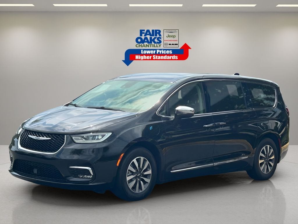 Used 2023 Chrysler Pacifica Plug-In Hybrid Limited Van Passenger Van