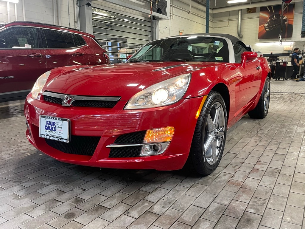 Used 2007 Saturn Sky Roadster with VIN 1G8MB35B17Y116305 for sale in Chantilly, VA