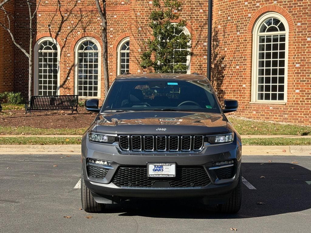 New 2025 Jeep Grand Cherokee Limited Sport Utility