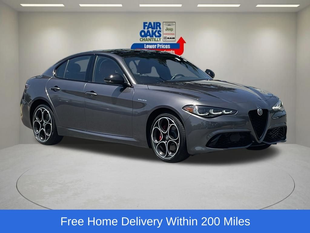 2024 Alfa Romeo Giulia Veloce AWD's photo