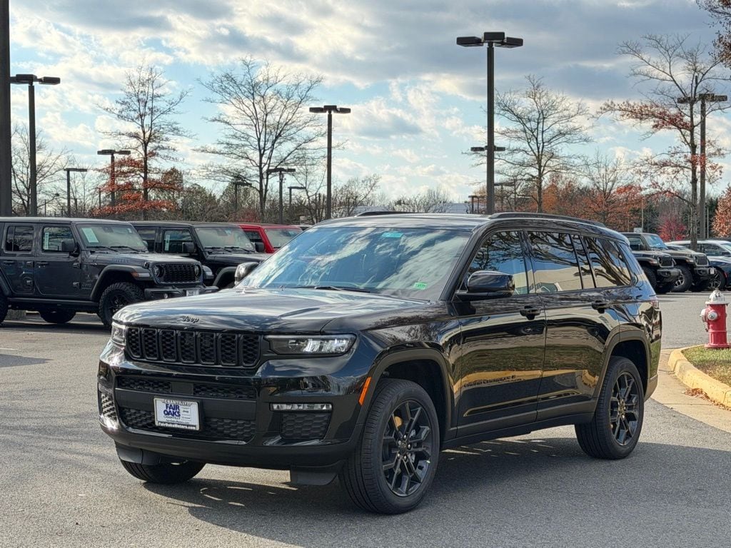 New 2025 Jeep Grand Cherokee L Limited Sport Utility