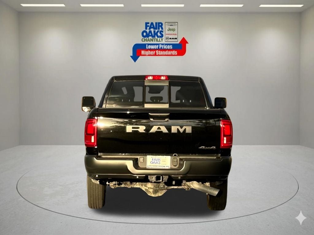 2025 RAM 2500 Tradesman - Photo 10