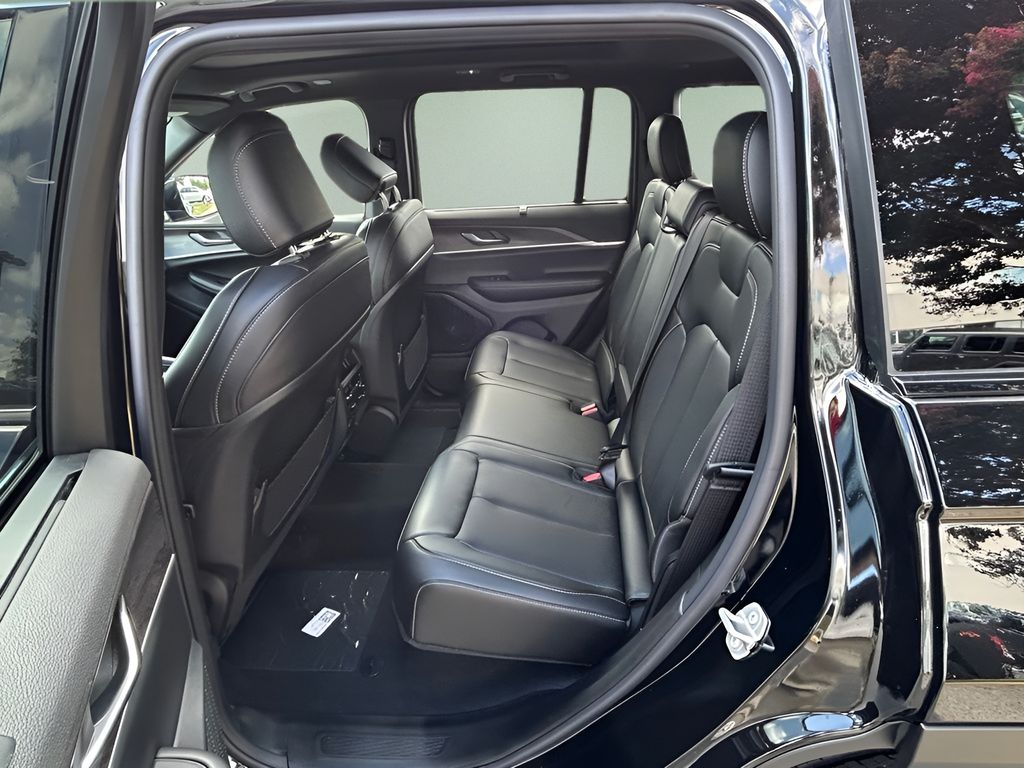 2025 Jeep Grand Cherokee Limited - Photo 12