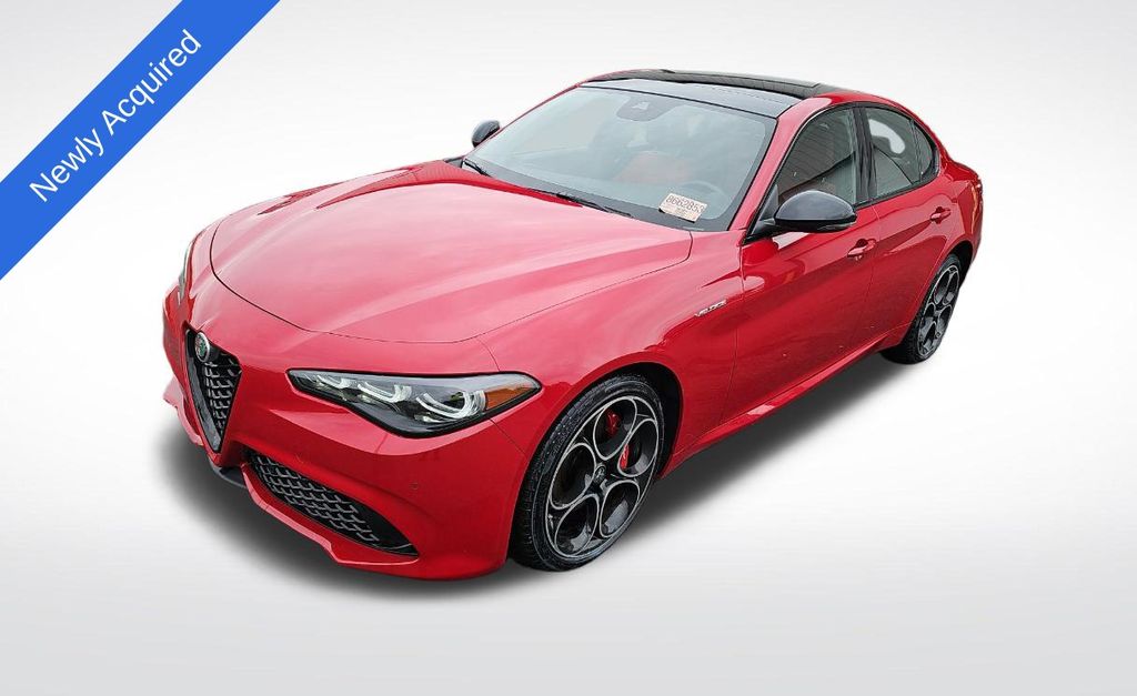2024 Alfa Romeo Giulia's photo